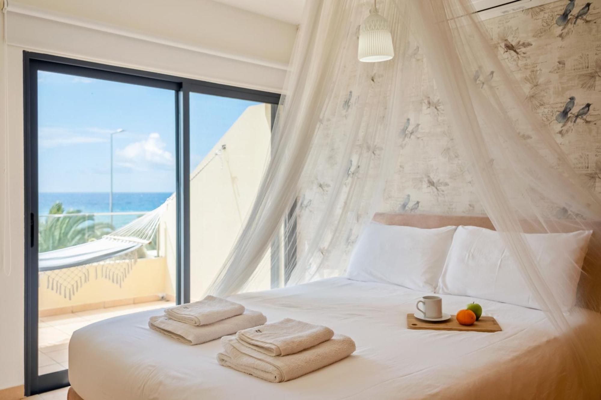 Casa Das Pedras Pretas - By Wehost Porto Santo Eksteriør billede